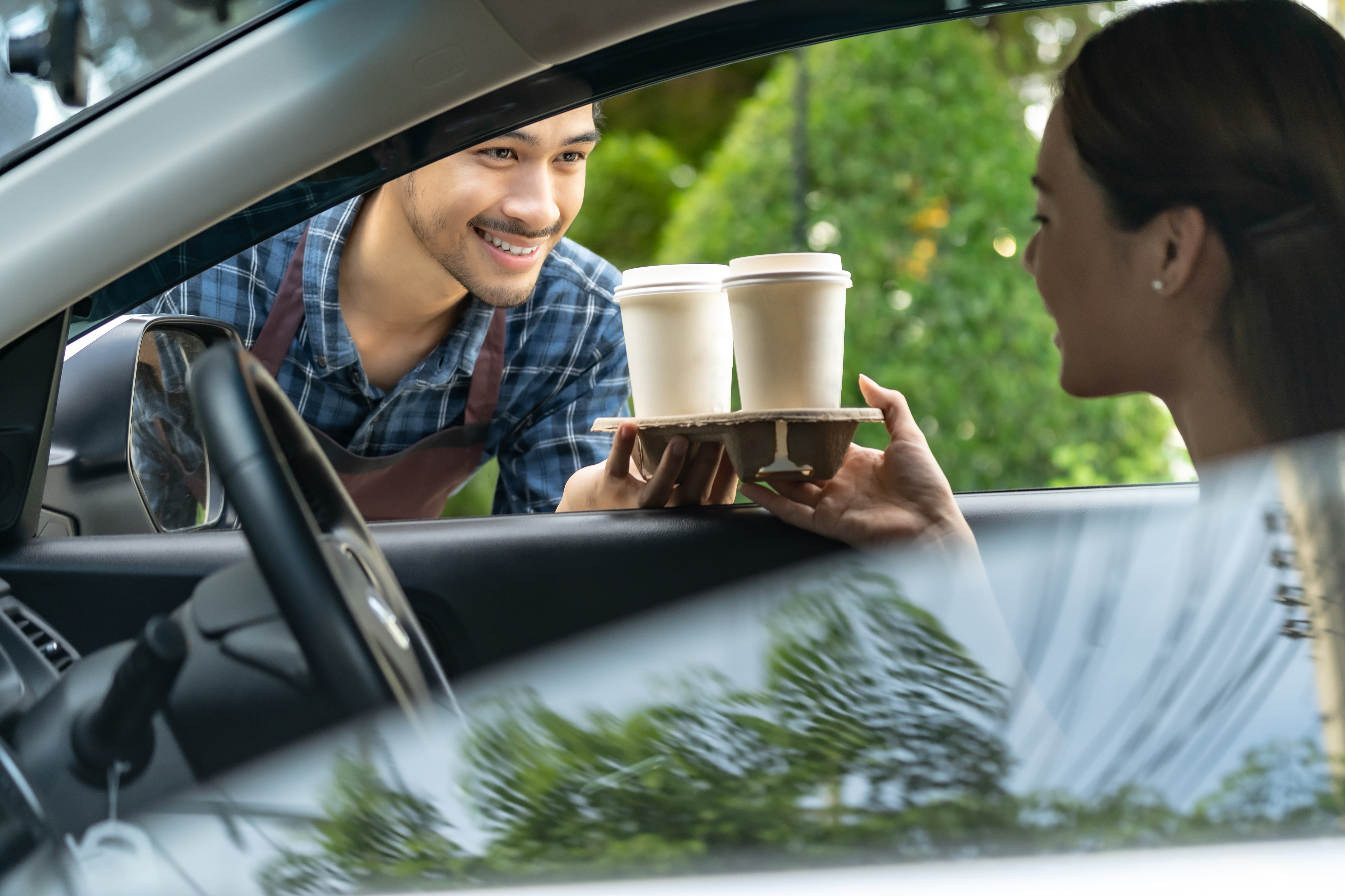 Shutterstock%20-%20Drive-Thru%20coffees